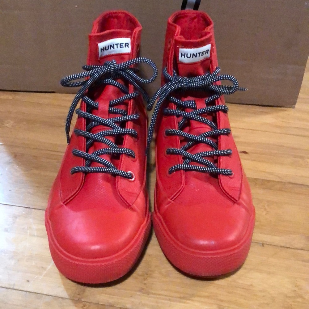 Hunter for Target Canvas Dipped RED Ankle Rain Boots M7/W9